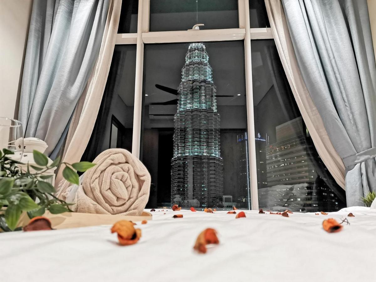 Sky Suites Klcc Homestay By Birdy Stay Kuala Lumpur Buitenkant foto